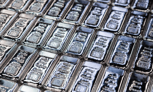 Should You Invest in 500g or 1kg Silver Bars?